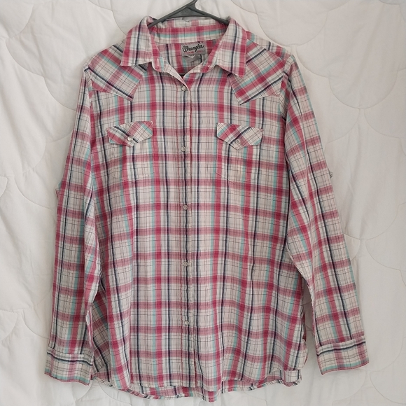 Wrangler Tops - Vintage Wrangler Shirt XXL Lightweight Pearl Snap Long sleeve Pink Plaid shirt